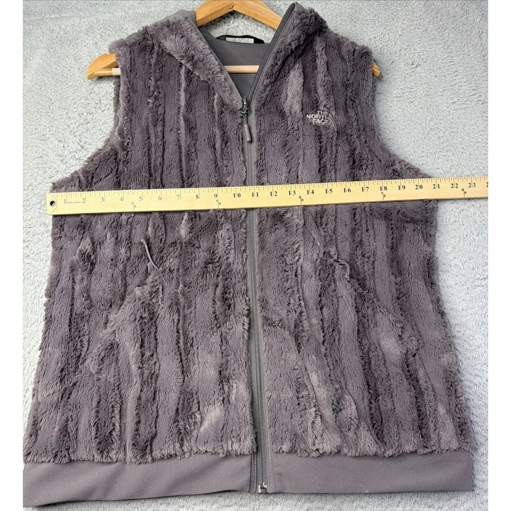 The North Face Vest Womens Size Large Furlander Hooded Vest Faux Fur Pockets